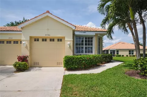 8780 Middlebrook Dr, Fort Myers, FL 33908