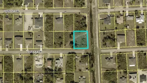 3700 21st St SW, Lehigh Acres, FL 33976