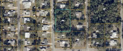 221 Agua Vista St, De Bary, FL 32713