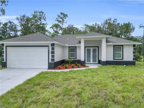814 Lake Ave, Lehigh Acres, FL 33972