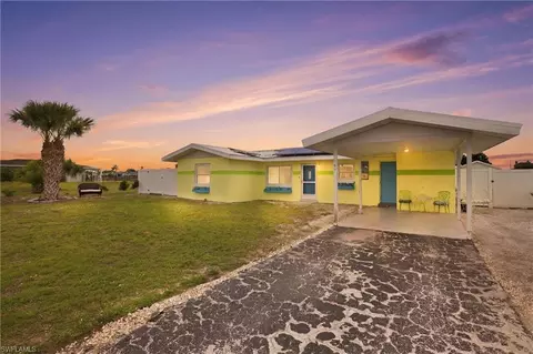 165 Tarpon Blvd NW, Port Charlotte, FL 33952