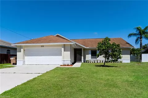 225 SW 37th St, Cape Coral, FL 33914