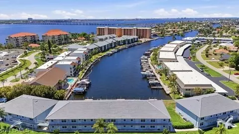 4211 SE 19th Pl #1F, Cape Coral, FL 33904