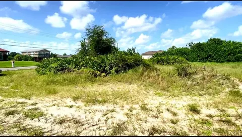 3310 8th St SW, Lehigh Acres, FL 33976