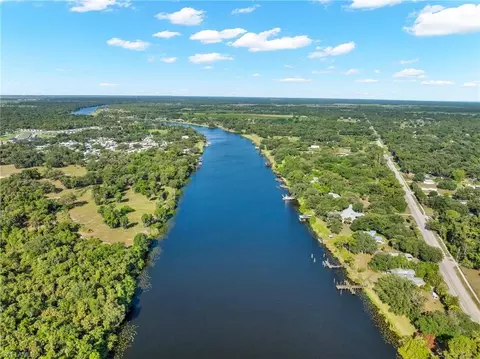 View/Area - 412 Fraser Ave, Labelle, FL 33935 photo 4 of 4
