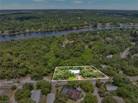 View/Area - 412 Fraser Ave, Labelle, FL 33935 photo 3 of 4