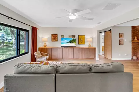 Living - 412 Fraser Ave, Labelle, FL 33935 photo 1 of 4