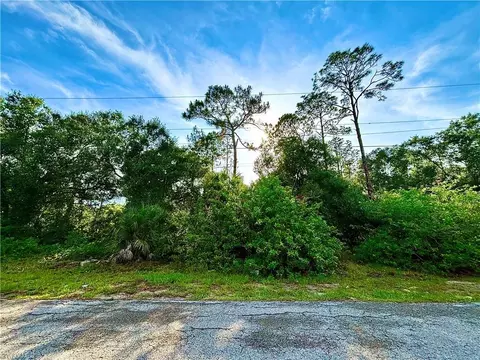 907 Fitch Ave, Lehigh Acres, FL 33972