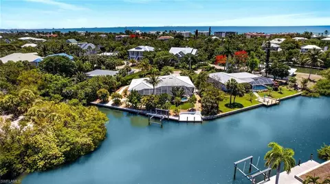738 Anchor Dr, Sanibel, FL 33957