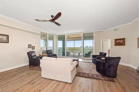 Living - 425 Dockside Dr #PH-1, Naples, FL 34110 photo 4 of 5