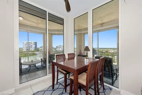 Dining - 425 Dockside Dr #PH-1, Naples, FL 34110 photo 2 of 3