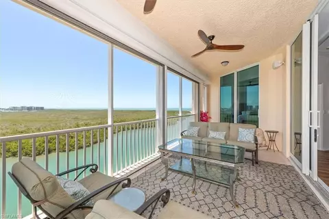 425 Dockside Dr #PH-1, Naples, FL 34110
