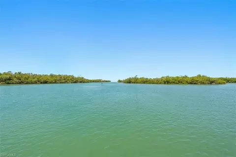 View/Area - 425 Dockside Dr #PH-1, Naples, FL 34110 photo 2 of 3