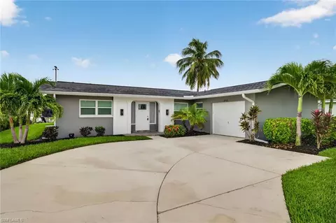 4957 Sorrento Ct, Cape Coral, FL 33904