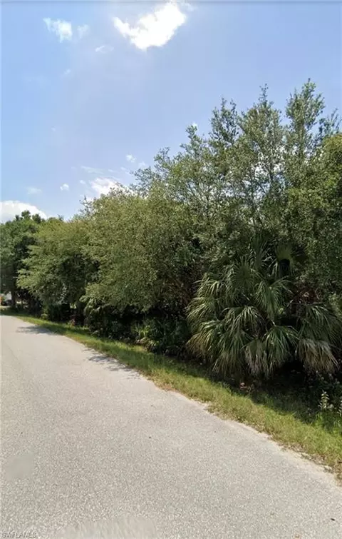 1453 Dublin Cir, Moore Haven, FL 33471