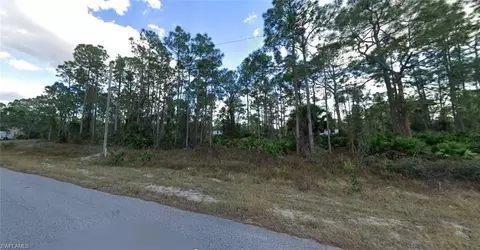 522 Keller St E, Lehigh Acres, FL 33974