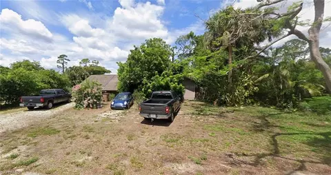 213 Lincoln Ave, Lehigh Acres, FL 33936
