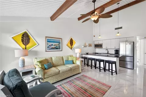 1250 Tennisplace Ct #D33, Sanibel, FL 33957