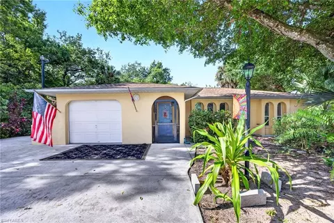 339 W Mariana Ave, North Fort Myers, FL 33903