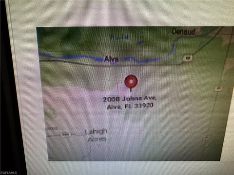 2008 Johns Ave, Alva, FL 33920