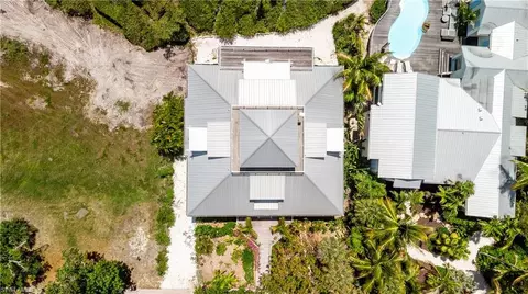 Exterior - 315 Useppa Is, Captiva, FL 33924 photo 3 of 9
