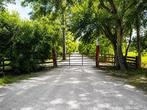 10351 Deal Rd, North Fort Myers, FL 33917