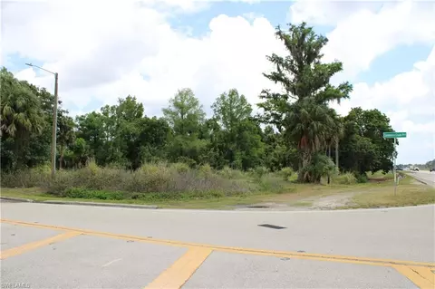 2643 Pine Island Rd NE, Cape Coral, FL 33909