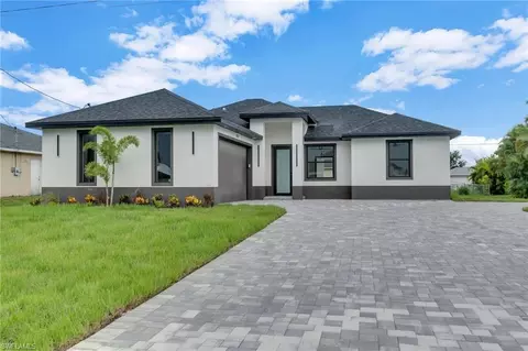 474 NE 2nd Pl, Cape Coral, FL 33909
