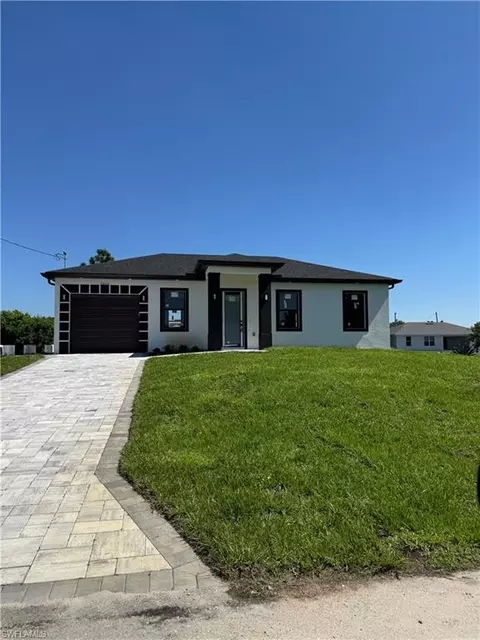 2800 28th St SW, Lehigh Acres, FL 33976