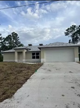 1138 Dutchess St E, Lehigh Acres, FL 33974