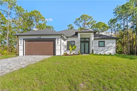 1116 8th Ave, Lehigh Acres, FL 33972