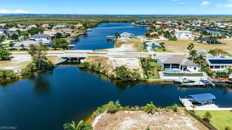 931 Old Burnt Store Rd N, Cape Coral, FL 33993