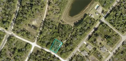 1015 Handy St, Lehigh Acres, FL 33974