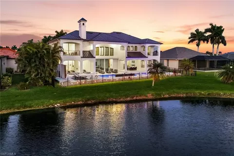 11929 Princess Grace Ct, Cape Coral, FL 33991