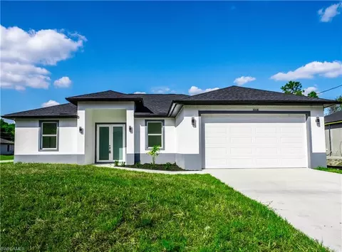 2902 Hanna Ave N, Lehigh Acres, FL 33971