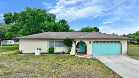 316 North Ave, Lehigh Acres, FL 33936