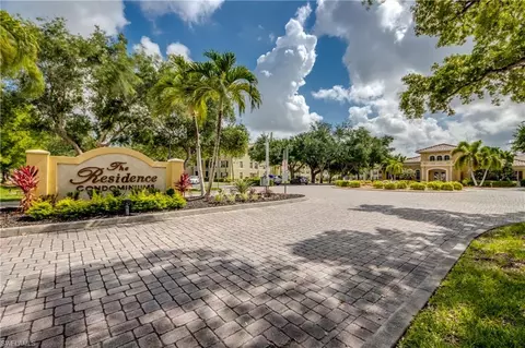 4149 Residence Dr #809, Fort Myers, FL 33901
