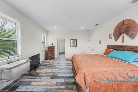 Bedroom - 8006 Oakleaf Cir, Labelle, FL 33935 photo 2 of 3