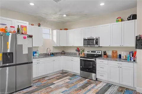 Kitchen - 8006 Oakleaf Cir, Labelle, FL 33935 photo 1 of 1