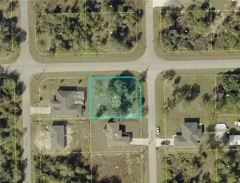 2025 Robert Ave, Alva, FL 33920 photo 2