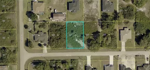 437 Poplar St, Lehigh Acres, FL 33974