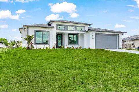 1322 NE 5th Pl, Cape Coral, FL 33909