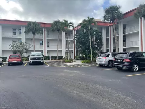 1700 Pine Valley Dr #107, Fort Myers, FL 33907