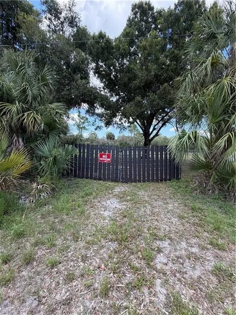 387 Montura Ave, Clewiston, FL 33440