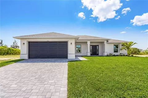 1723 NE 1st Ave, Cape Coral, FL 33909