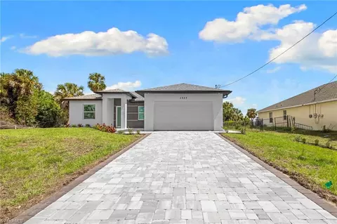 1337 NE 33rd St, Cape Coral, FL 33909