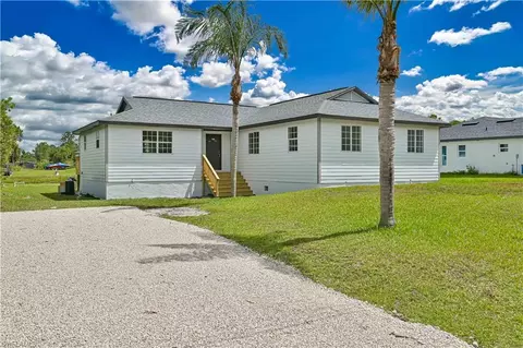 2912 28th St W, Lehigh Acres, FL 33971