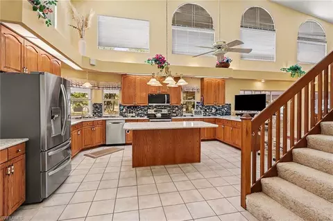 Kitchen - 3079 Frontier Cir, Labelle, FL 33935 photo 6 of 6