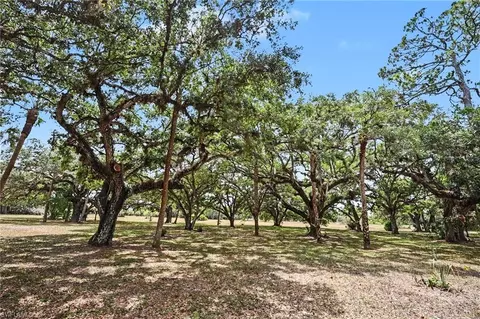 Exterior - 3079 Frontier Cir, Labelle, FL 33935 photo 12 of 12