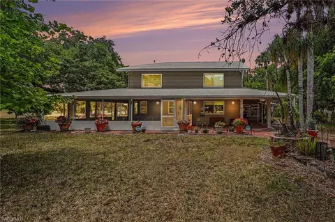 3079 Frontier Cir, Labelle, FL 33935